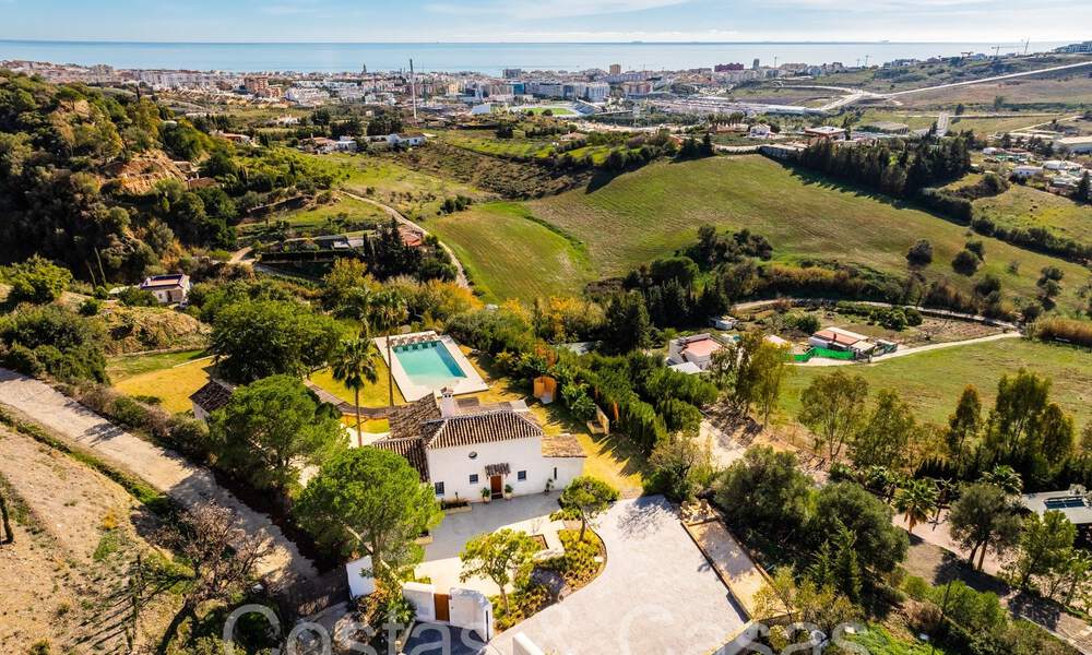 Domaine de luxe andalou avec logement d'hôtes et vue sublime sur la mer à vendre sur les collines d'Estepona 65104