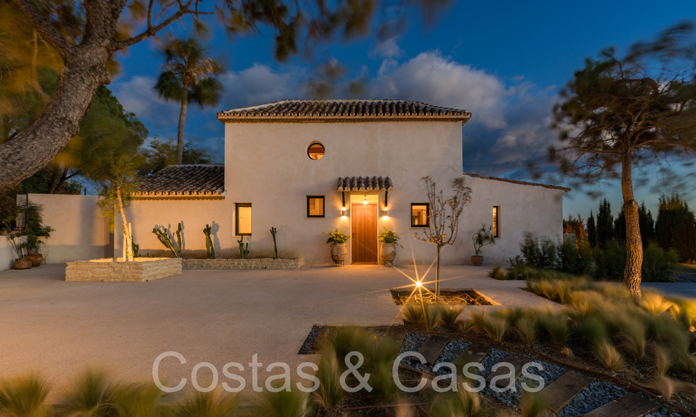 Domaine de luxe andalou avec logement d'hôtes et vue sublime sur la mer à vendre sur les collines d'Estepona 65110