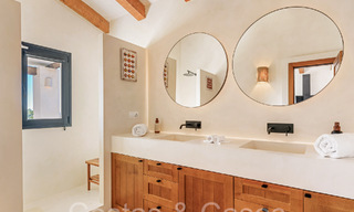 Domaine de luxe andalou avec logement d'hôtes et vue sublime sur la mer à vendre sur les collines d'Estepona 65122 