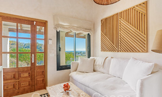 Domaine de luxe andalou avec logement d'hôtes et vue sublime sur la mer à vendre sur les collines d'Estepona 65123 