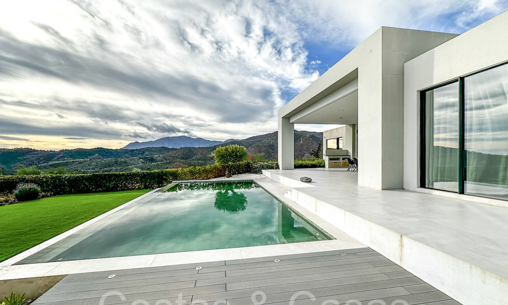 Villa architecturale de luxe avec vue panoramique sur la mer à vendre à Marbella - Benahavis 65477