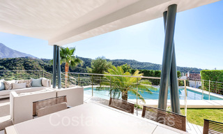 Villa de luxe moderniste à vendre dans une urbanisation fermée à La Quinta, Marbella - Benahavis 65708 
