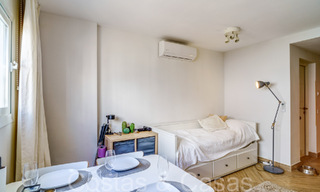 Maison mitoyenne moderne rénovée à vendre sur le New Golden Mile entre Marbella et Estepona 65726 