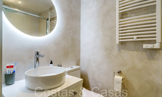 Maison mitoyenne moderne rénovée à vendre sur le New Golden Mile entre Marbella et Estepona 65729 