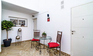 Maison mitoyenne moderne rénovée à vendre sur le New Golden Mile entre Marbella et Estepona 65732 