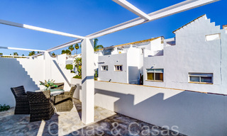 Maison mitoyenne moderne rénovée à vendre sur le New Golden Mile entre Marbella et Estepona 65744 
