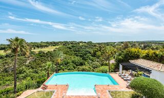 Propriété de luxe à vendre au milieu des terrains de golf de Sotogrande, Costa del Sol 65149 
