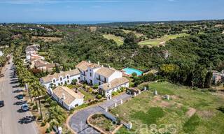 Propriété de luxe à vendre au milieu des terrains de golf de Sotogrande, Costa del Sol 65164 