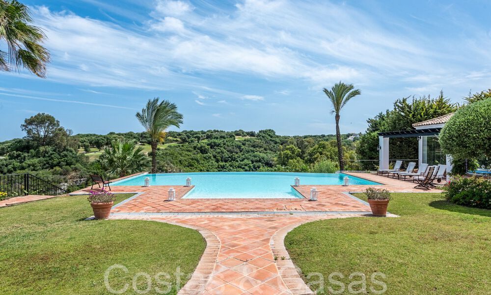 Propriété de luxe à vendre au milieu des terrains de golf de Sotogrande, Costa del Sol 65175