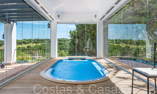 Propriété de luxe à vendre au milieu des terrains de golf de Sotogrande, Costa del Sol 65177 