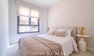 Appartements de nouvelle construction au design avant-gardiste à vendre, en première ligne de golf à Casares, Costa del Sol 799002 