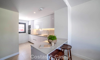 Appartements de nouvelle construction au design avant-gardiste à vendre, en première ligne de golf à Casares, Costa del Sol 799024 