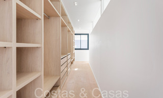 Villa neuve de style architectural moderne à vendre dans la vallée du golf de Nueva Andalucia, Marbella 65886 