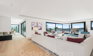 Villa neuve de style architectural moderne à vendre dans la vallée du golf de Nueva Andalucia, Marbella 65920 