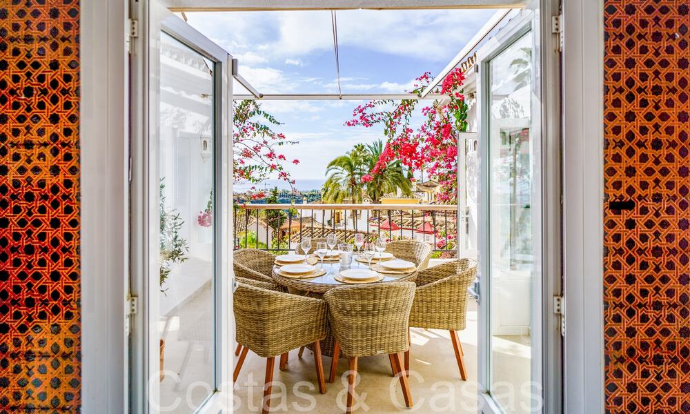 Maison mitoyenne pittoresque avec vue sur la mer à vendre sur les collines de Marbella - Benahavis 65966