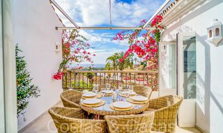 Maison mitoyenne pittoresque avec vue sur la mer à vendre sur les collines de Marbella - Benahavis 65967 