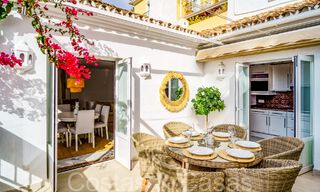 Maison mitoyenne pittoresque avec vue sur la mer à vendre sur les collines de Marbella - Benahavis 65969 