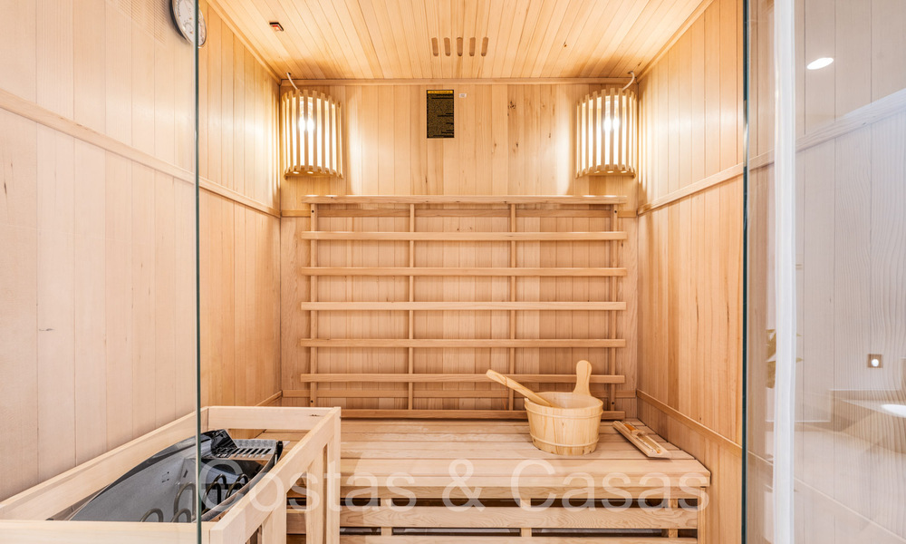 Maison mitoyenne magnifiquement rénovée à vendre sur le Golden Mile de Marbella 65787