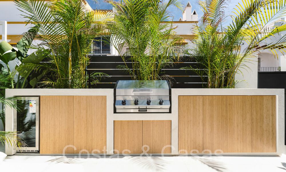 Maison mitoyenne magnifiquement rénovée à vendre sur le Golden Mile de Marbella 65796