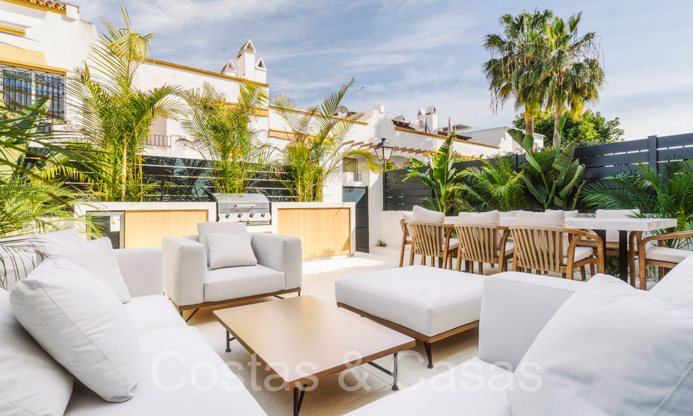 Maison mitoyenne magnifiquement rénovée à vendre sur le Golden Mile de Marbella 65802