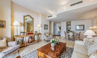 Appartement spacieux à vendre dans un complexe de plage fermé avec vue imprenable sur la mer à l'est du centre de Marbella 66032 