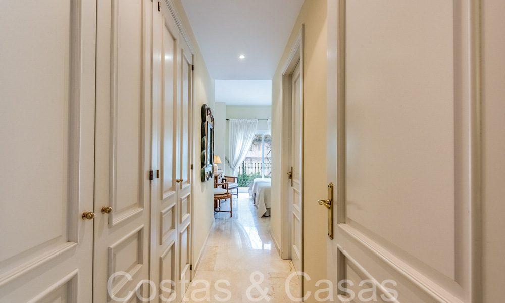 Appartement spacieux à vendre dans un complexe de plage fermé avec vue imprenable sur la mer à l'est du centre de Marbella 66034