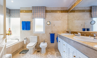 Appartement spacieux à vendre dans un complexe de plage fermé avec vue imprenable sur la mer à l'est du centre de Marbella 66038 