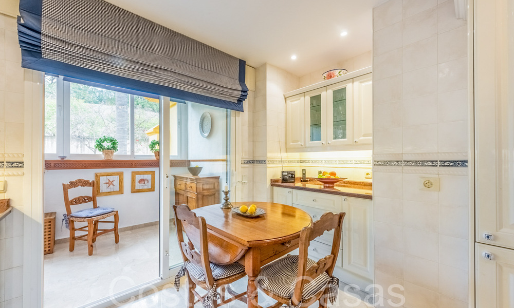 Appartement spacieux à vendre dans un complexe de plage fermé avec vue imprenable sur la mer à l'est du centre de Marbella 66042