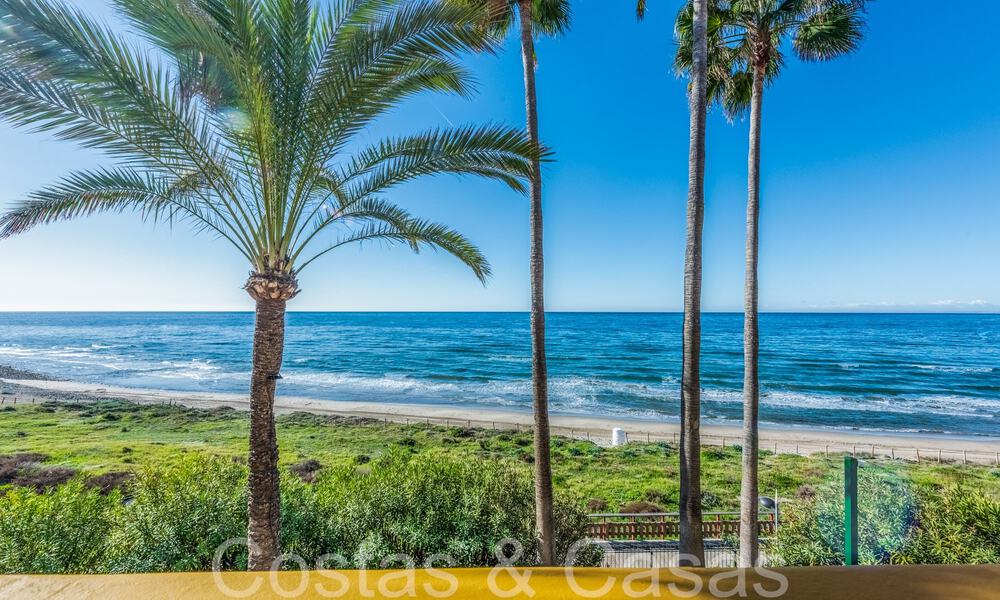 Appartement spacieux à vendre dans un complexe de plage fermé avec vue imprenable sur la mer à l'est du centre de Marbella 66052