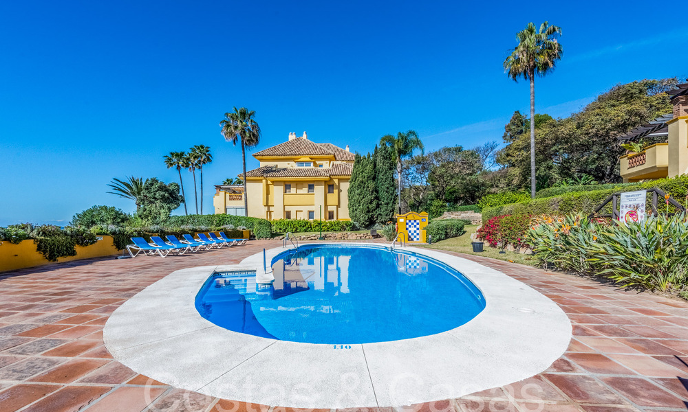 Appartement spacieux à vendre dans un complexe de plage fermé avec vue imprenable sur la mer à l'est du centre de Marbella 66061
