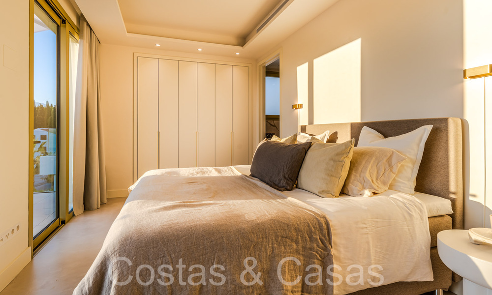 Penthouse ultra luxueux avec piscine privée à vendre au centre du Golden Mile de Marbella 66125