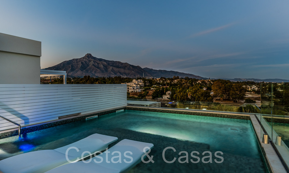Penthouse ultra luxueux avec piscine privée à vendre au centre du Golden Mile de Marbella 66132