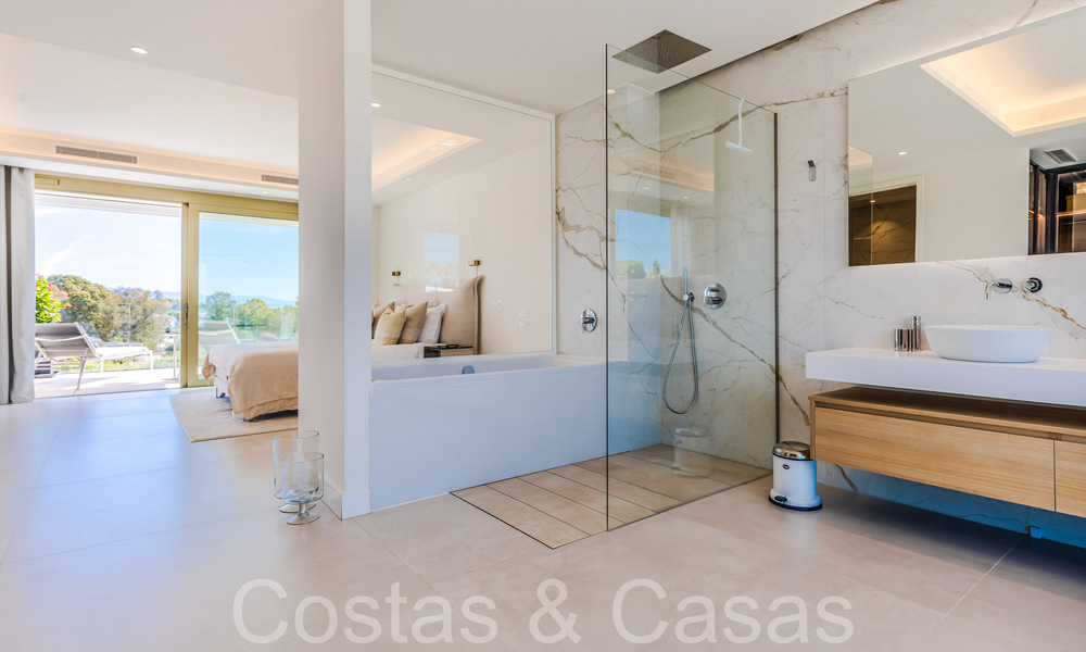 Penthouse ultra luxueux avec piscine privée à vendre au centre du Golden Mile de Marbella 66145