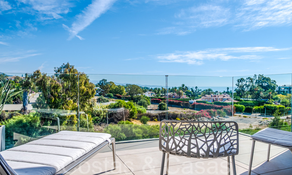 Penthouse ultra luxueux avec piscine privée à vendre au centre du Golden Mile de Marbella 66147