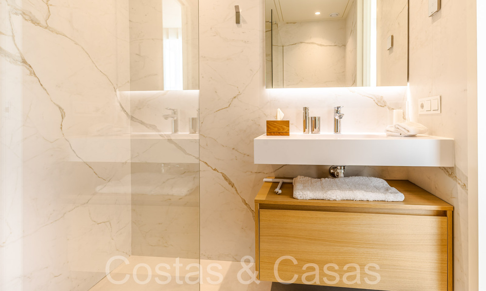 Penthouse ultra luxueux avec piscine privée à vendre au centre du Golden Mile de Marbella 66160