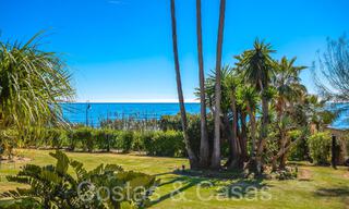 Villa andalouse à vendre directement sur la plage, sur le New Golden Mile entre Marbella et Estepona 66249 