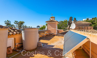 Villa andalouse à vendre directement sur la plage, sur le New Golden Mile entre Marbella et Estepona 66277 