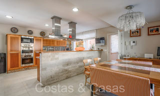 Villa andalouse à vendre directement sur la plage, sur le New Golden Mile entre Marbella et Estepona 66298 