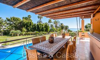 Villa andalouse à vendre directement sur la plage, sur le New Golden Mile entre Marbella et Estepona 66304 