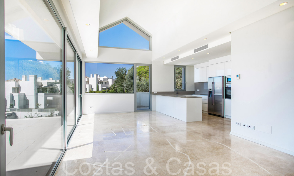 Prêt à emménager, penthouse flambant neuf de 3 chambres à vendre avec vue sur la mer dans un complexe fermé à Benahavis - Marbella 66211