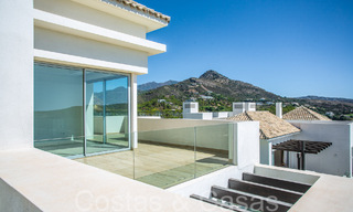 Prêt à emménager, penthouse flambant neuf de 3 chambres à vendre avec vue sur la mer dans un complexe fermé à Benahavis - Marbella 66216 