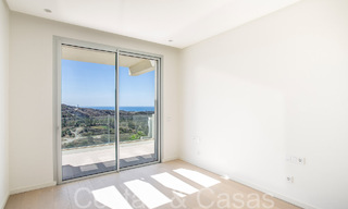 Prêt à emménager, penthouse flambant neuf de 3 chambres à vendre avec vue sur la mer dans un complexe fermé à Benahavis - Marbella 66221 