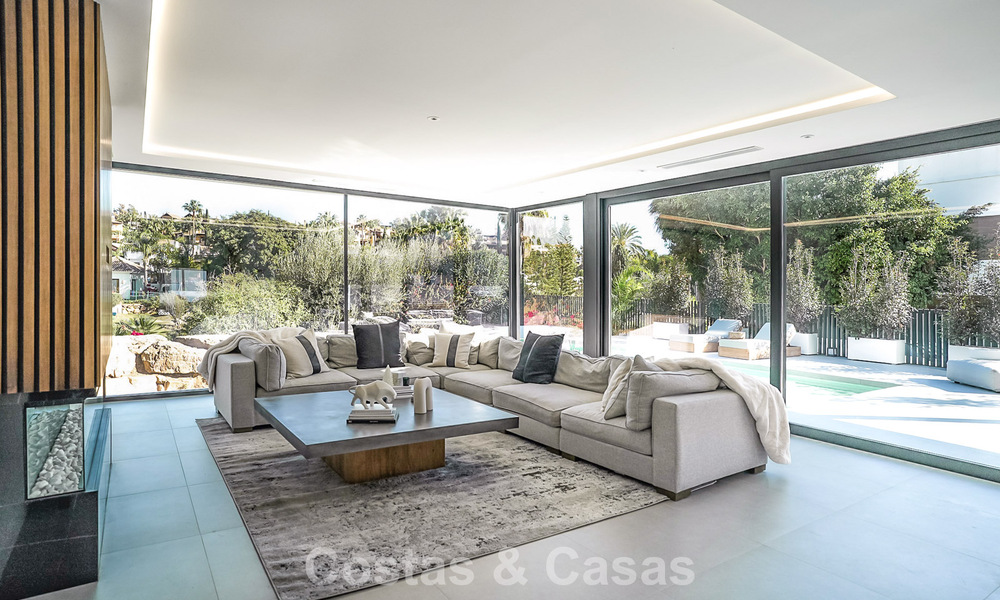 Prête à emménager, villa de luxe moderne à vendre à côté du terrain de golf sur le New Golden Mile, Marbella - Estepona 66400