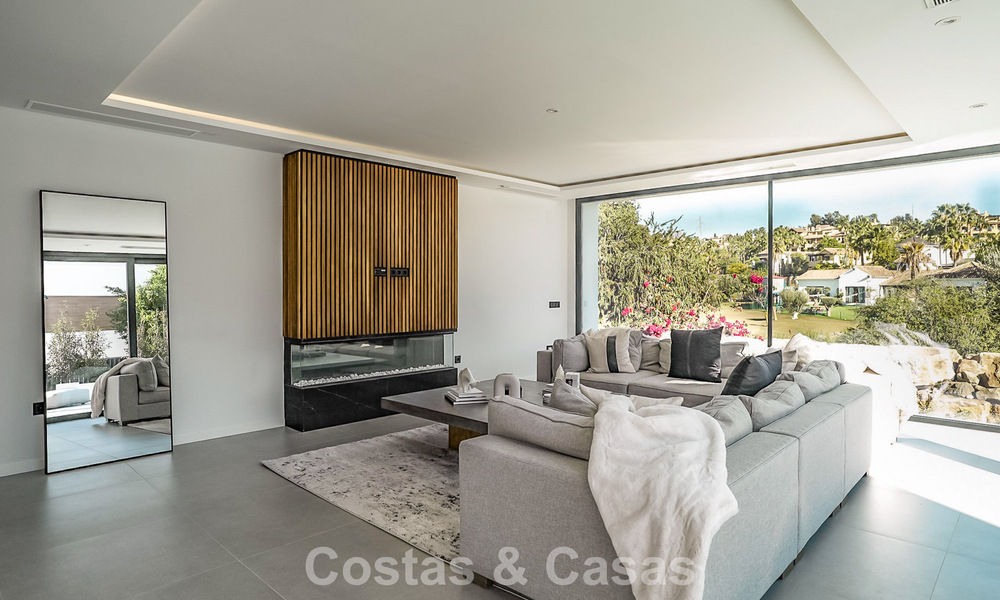 Prête à emménager, villa de luxe moderne à vendre à côté du terrain de golf sur le New Golden Mile, Marbella - Estepona 66401