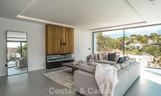 Prête à emménager, villa de luxe moderne à vendre à côté du terrain de golf sur le New Golden Mile, Marbella - Estepona 66401 