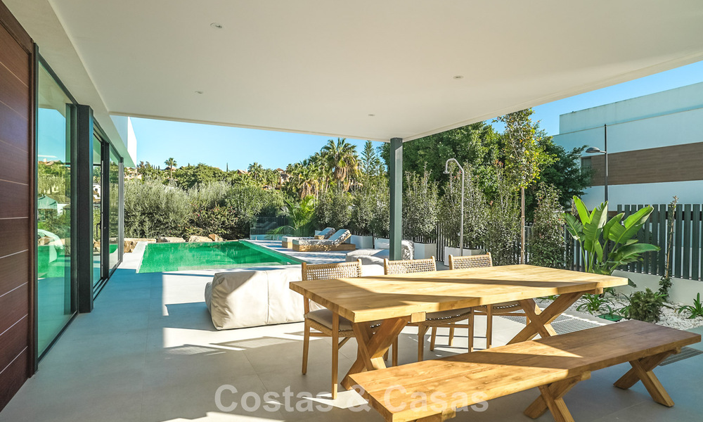 Prête à emménager, villa de luxe moderne à vendre à côté du terrain de golf sur le New Golden Mile, Marbella - Estepona 66405