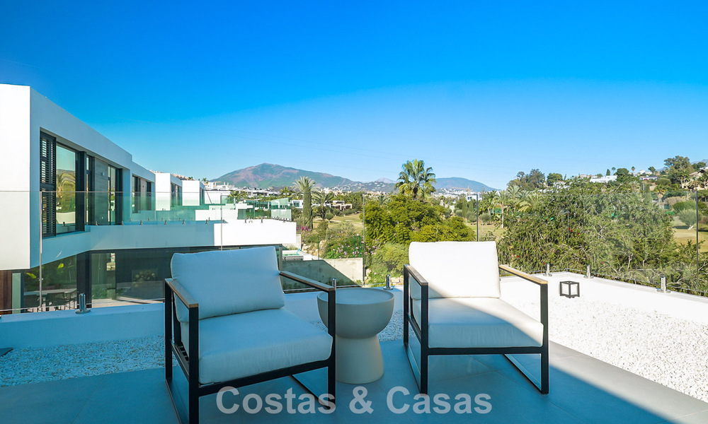 Prête à emménager, villa de luxe moderne à vendre à côté du terrain de golf sur le New Golden Mile, Marbella - Estepona 66419