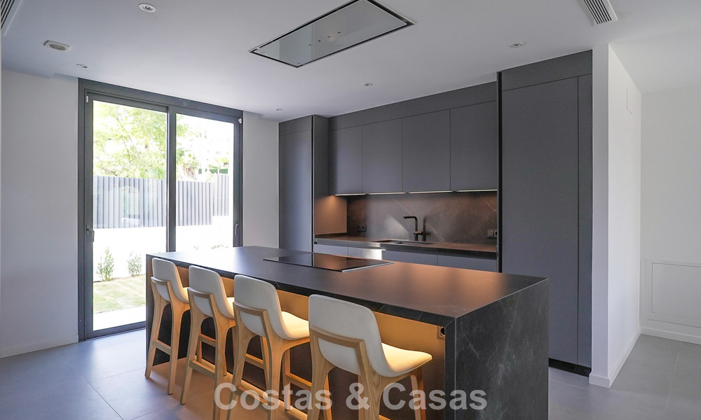 Prête à emménager, villa de luxe moderne à vendre à côté du terrain de golf sur le New Golden Mile, Marbella - Estepona 66421