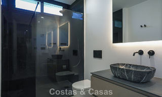 Prête à emménager, villa de luxe moderne à vendre à côté du terrain de golf sur le New Golden Mile, Marbella - Estepona 66423 