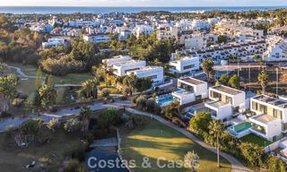 Prête à emménager, villa de luxe moderne à vendre à côté du terrain de golf sur le New Golden Mile, Marbella - Estepona 66428 